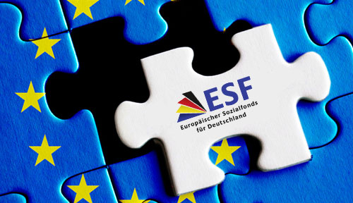  (ESF-Logo (Förderperiode 2014-2020) als Puzzlestück)